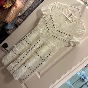 New without tag maje dress size 3 will fit us 6